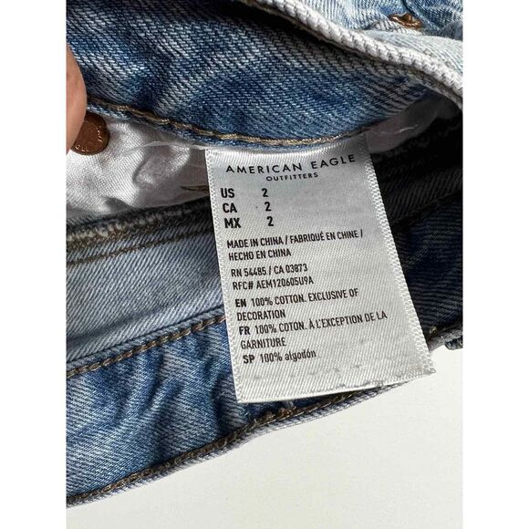 American‎ Eagle Mom Distressed Cut Off Shorts Sz. 2 - Picture 4 of 5